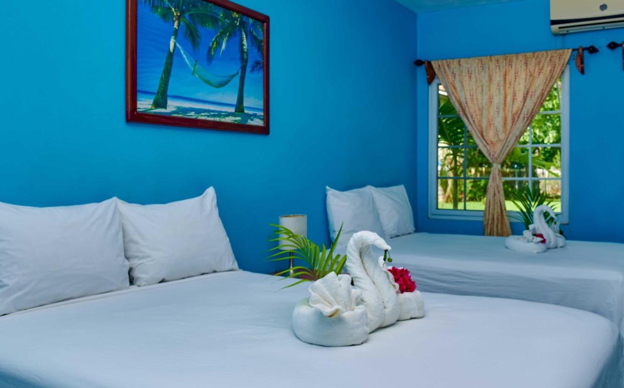 Yellow Bird Sea Negril Exterior photo