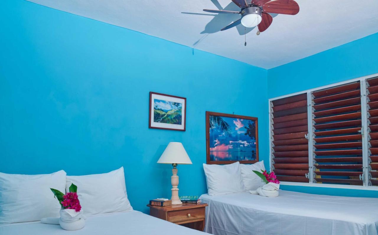 Yellow Bird Sea Negril Exterior photo