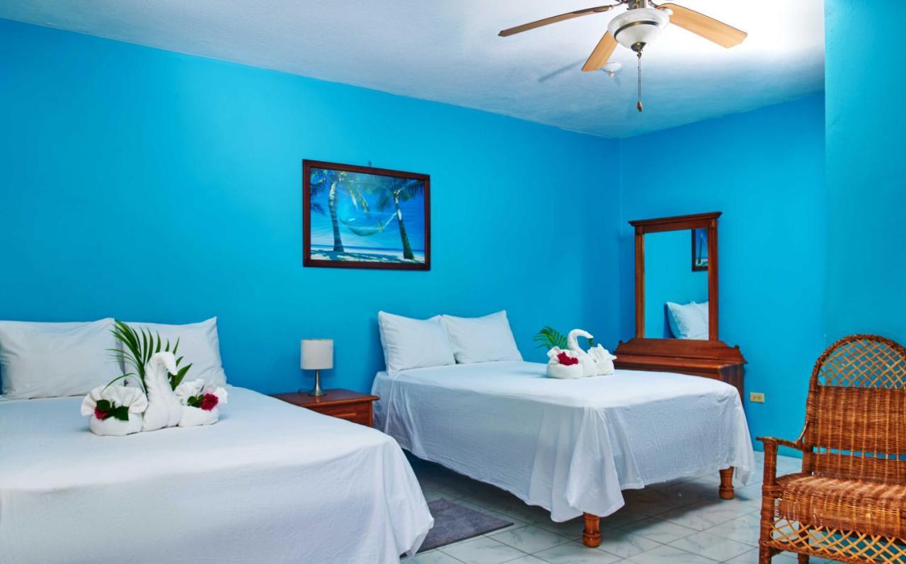 Yellow Bird Sea Negril Exterior photo